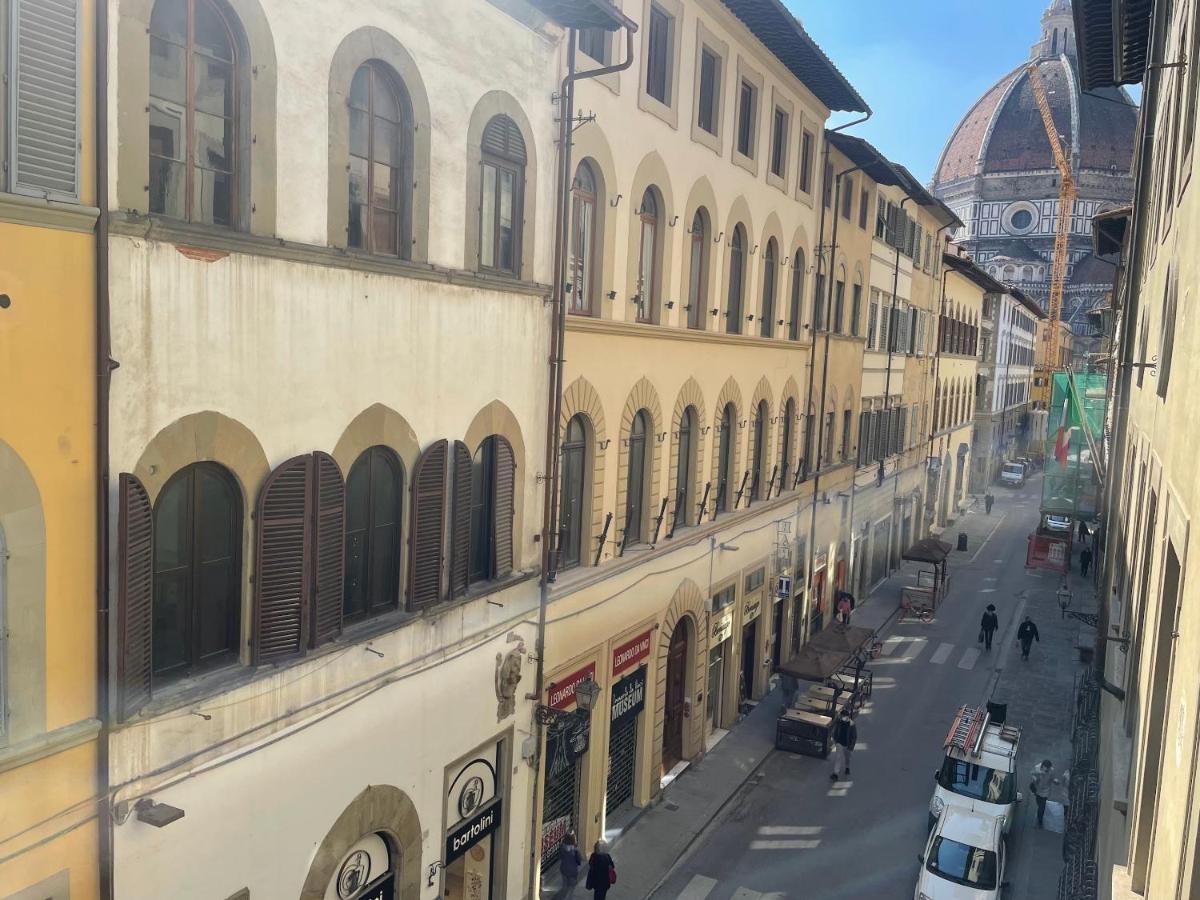 Canto Dei Servi Florence Luaran gambar